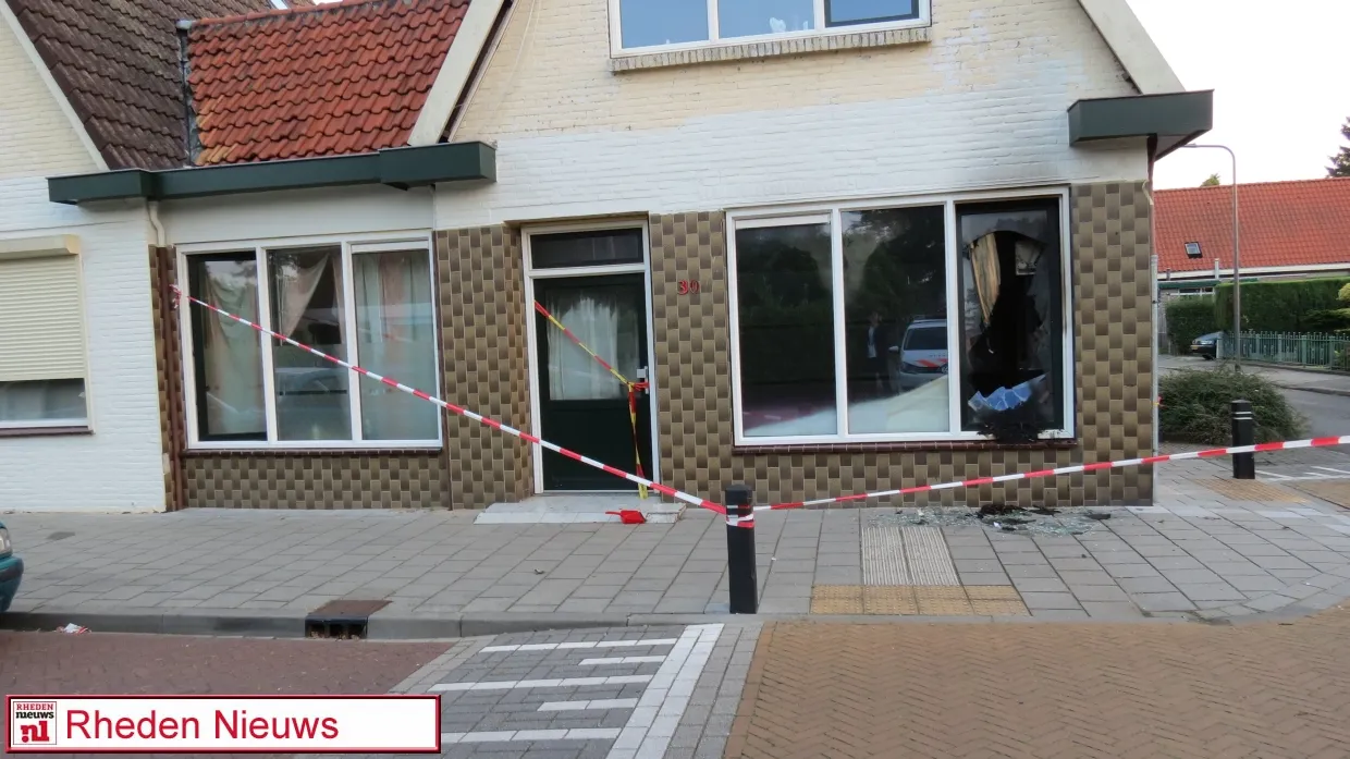 fd8tsk34ikf2c6qzusgda7wau brand willemsstraat 001