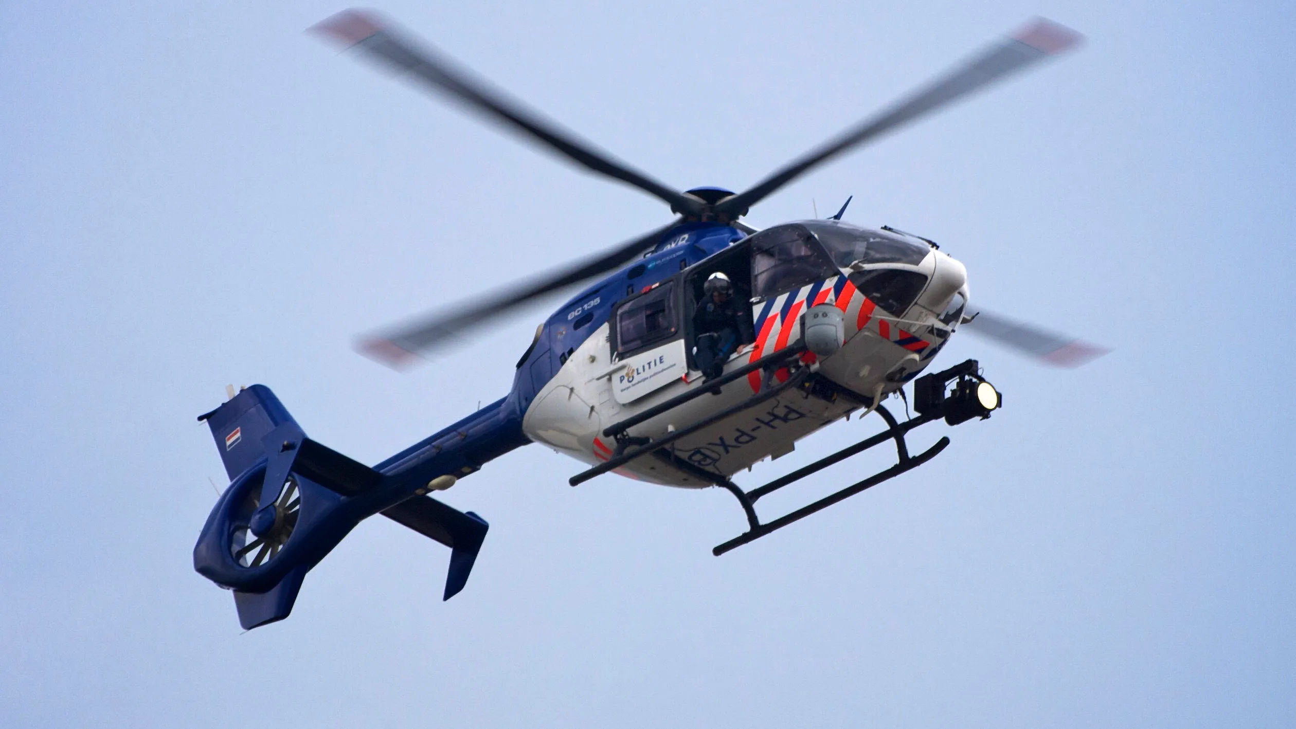 gw9jzcplombz5ydzv7tbpzigp helikopterpolitiehelikopterfotoedronkertccby2