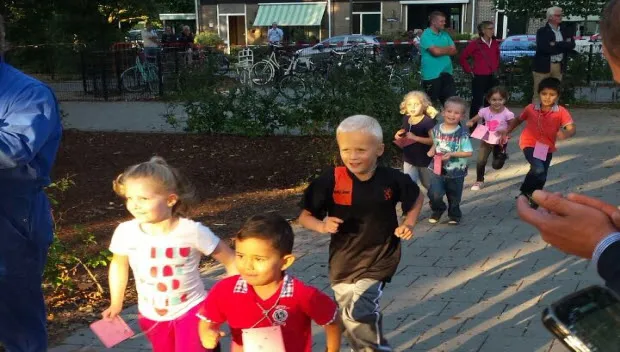 h6zalobew8rky3ehb0m8sx4u7 rheder enk sponsorloop1