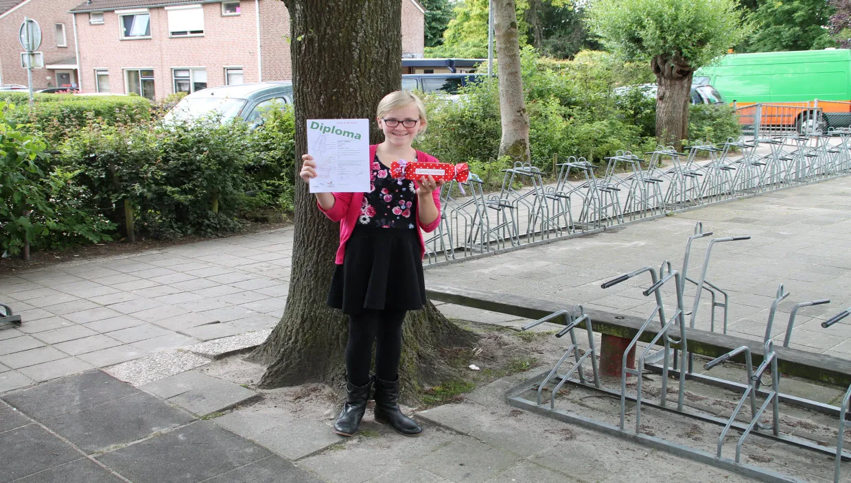 k8d52w4sggijeutt45vqy7vus anna visser