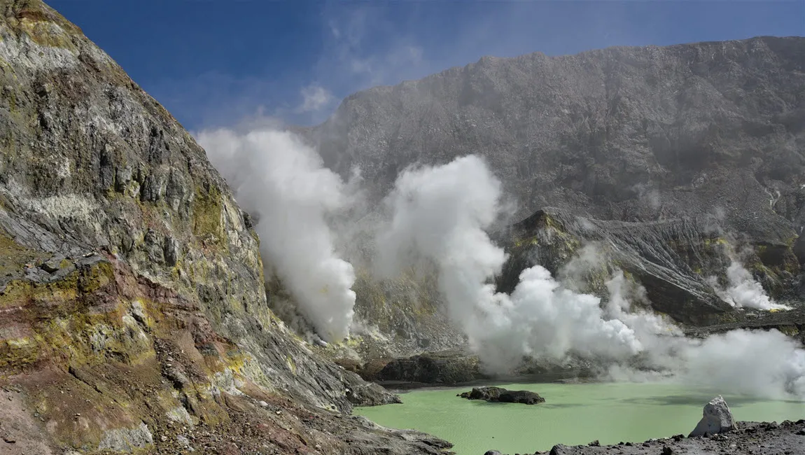 krater white island 2018 renske idema