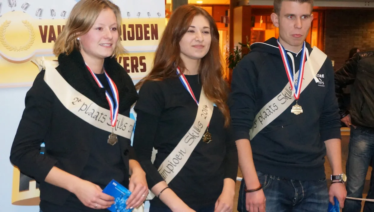 kuyf7a3bipd1j0gvq8z6hdeao sharyn1