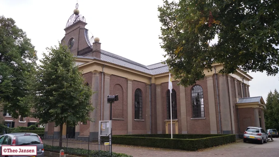 l3p5a2c4mhnpk7kdszd7b6u4u grote kerk straat 001