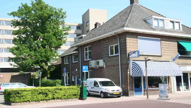 llzvh8ljzckz9wdtwr05idrzm ictvisie foto winkel overdag 620x352