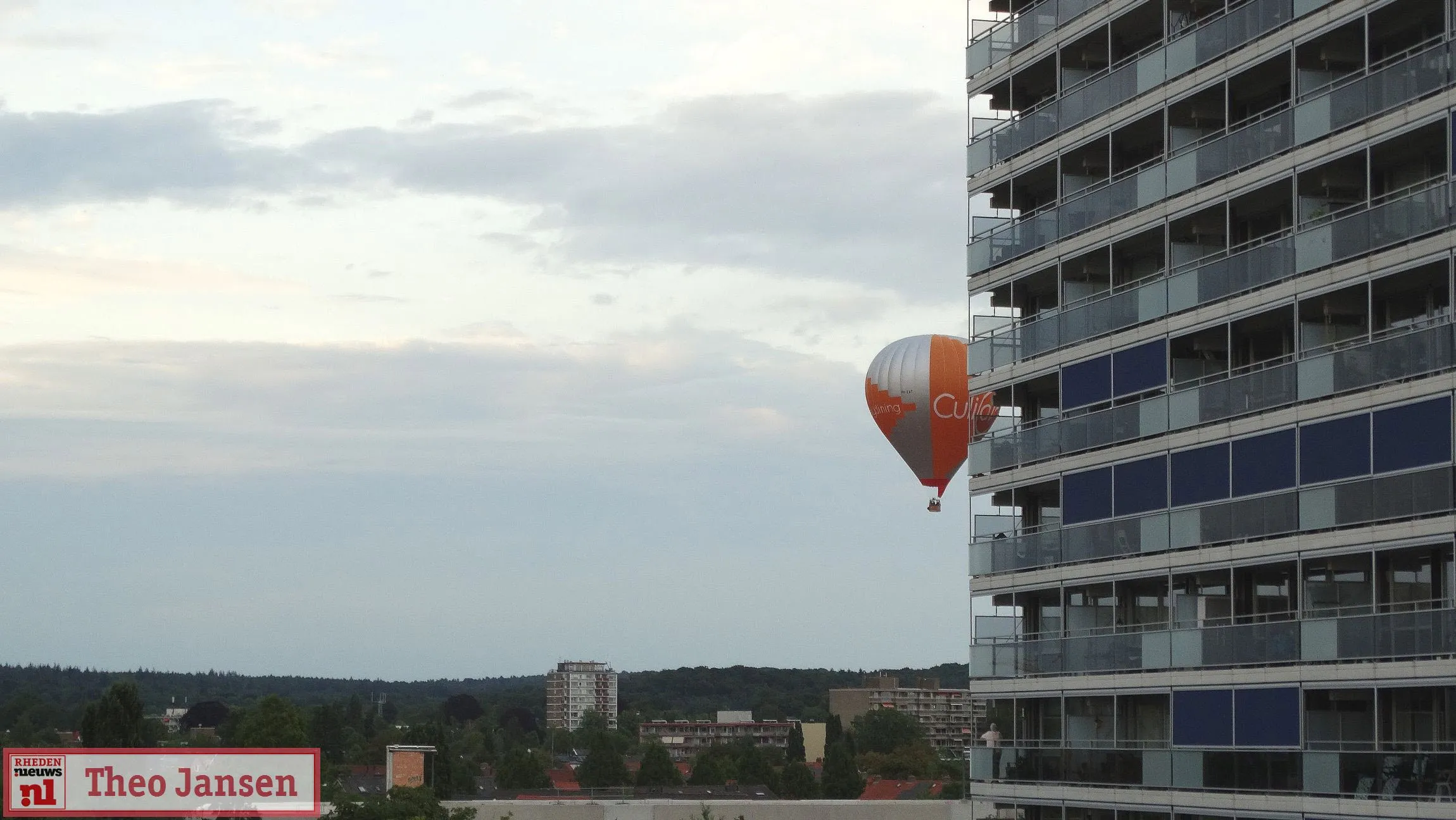luchtballon maak noodlanding in uiterwaarden ijssel velp2