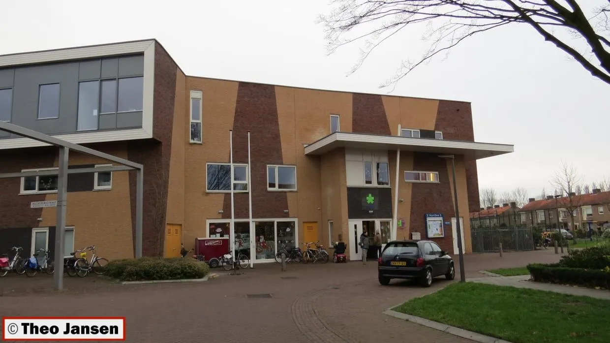 oka8t50s8d8cafr1u0p0xhv8c de poort 2