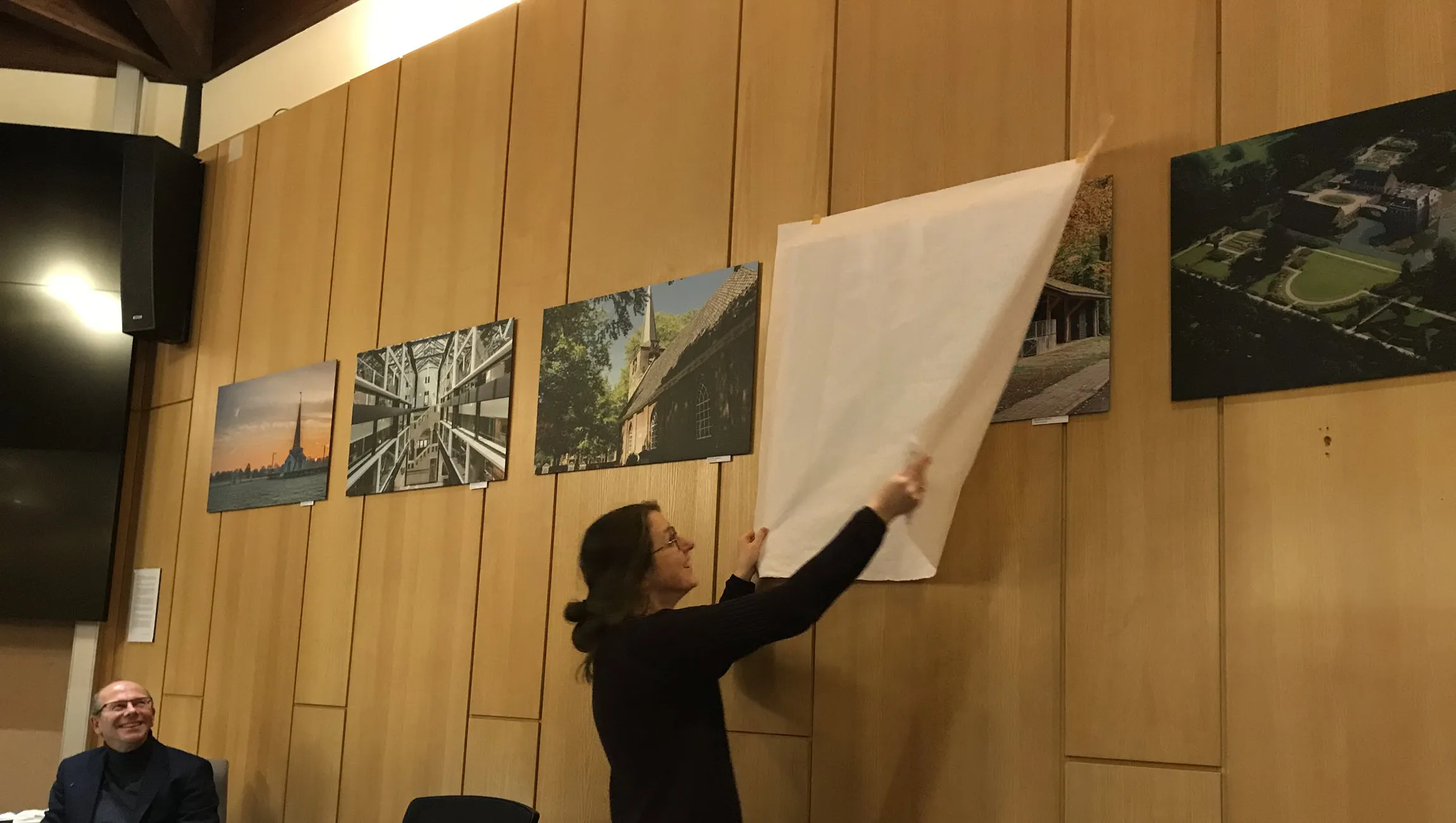 onthulling fotos raadszaal gemeente rheden