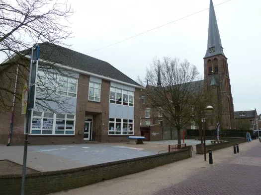 p8e5myvh13hm0438ndr1zg7zj fredericus begin foto