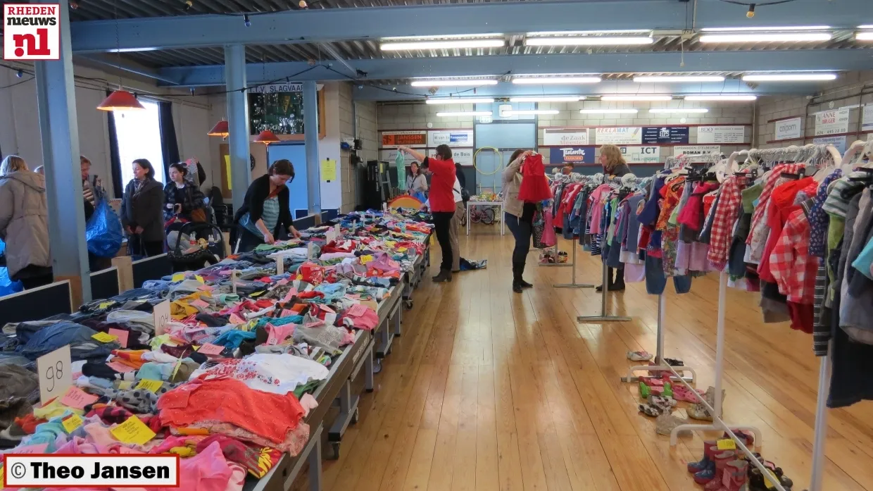 palqpq3066mx5gw7f90nnpvxz 2014 03 28 ijsselsingel kledingbeurs rheden032