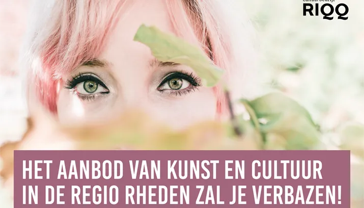 riqq afbeelding met tekst