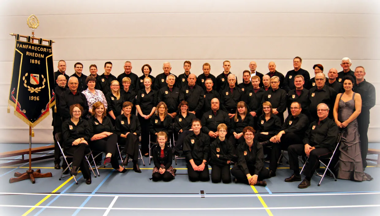 rkfles0bt6qq4bwhqnnppgucx rhedens fanfare corps 2011 jub kleur 2