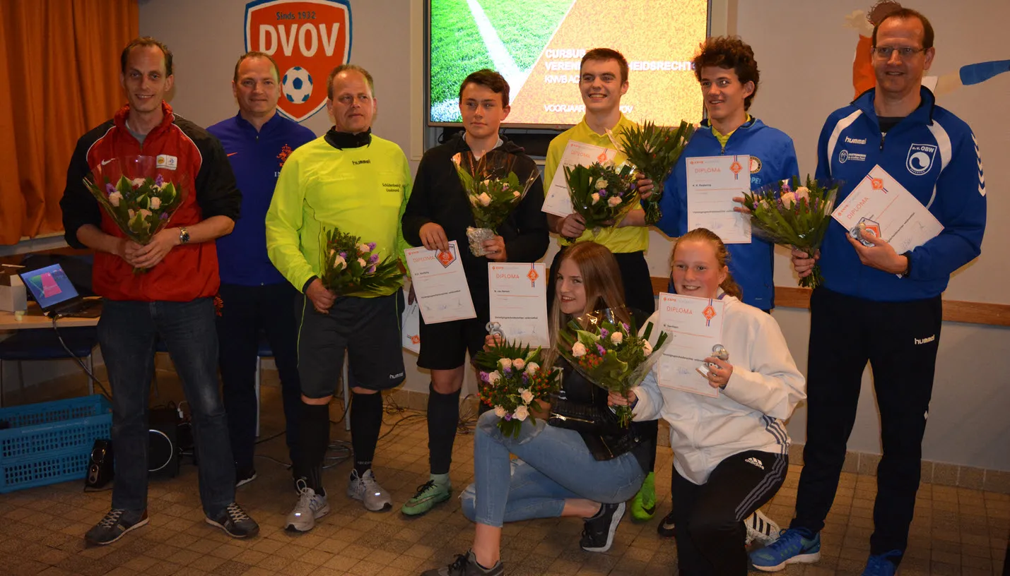 scheidsrechters dvov