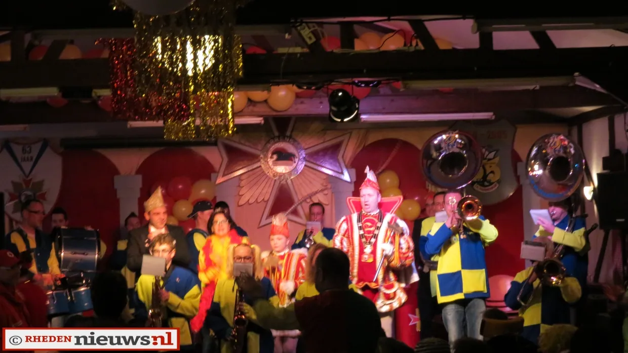 sdbqo50vty7lo51q6issd9338 2014 02 01 vrolijke middag006