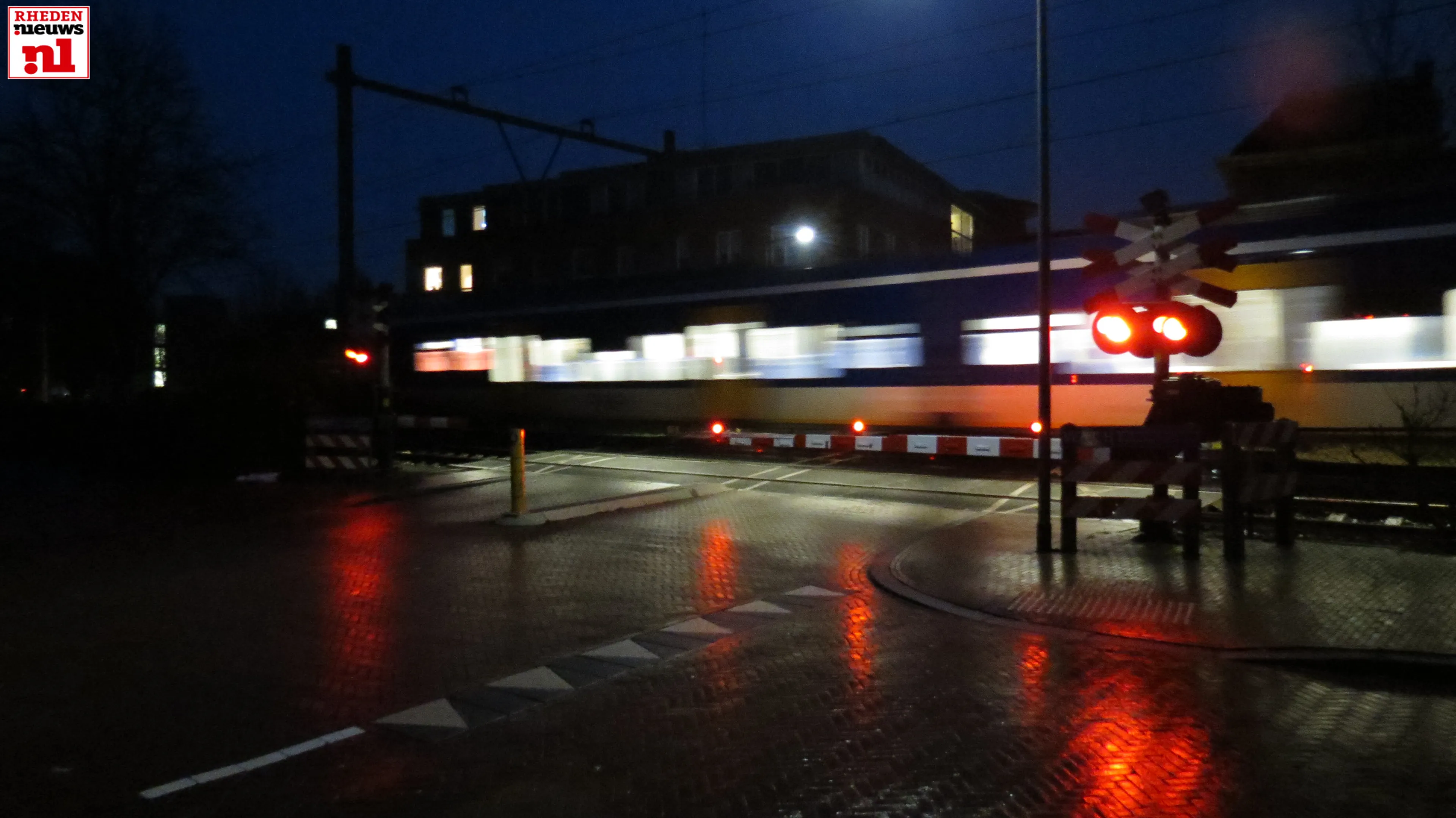 spoorwegovergang emmastraat velp