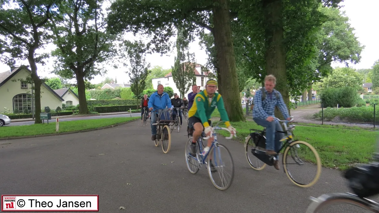 stationsplein 6 9 15 056