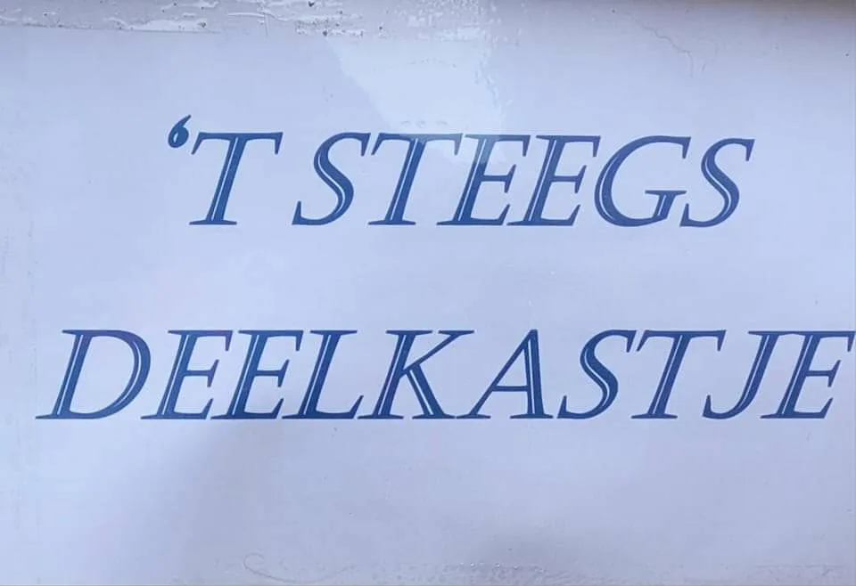 t steegse deelkastje