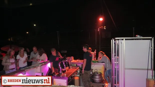 tuii1vx1z2yrjosr3rczm204f 2013 08 24 seducemepinkenberg065