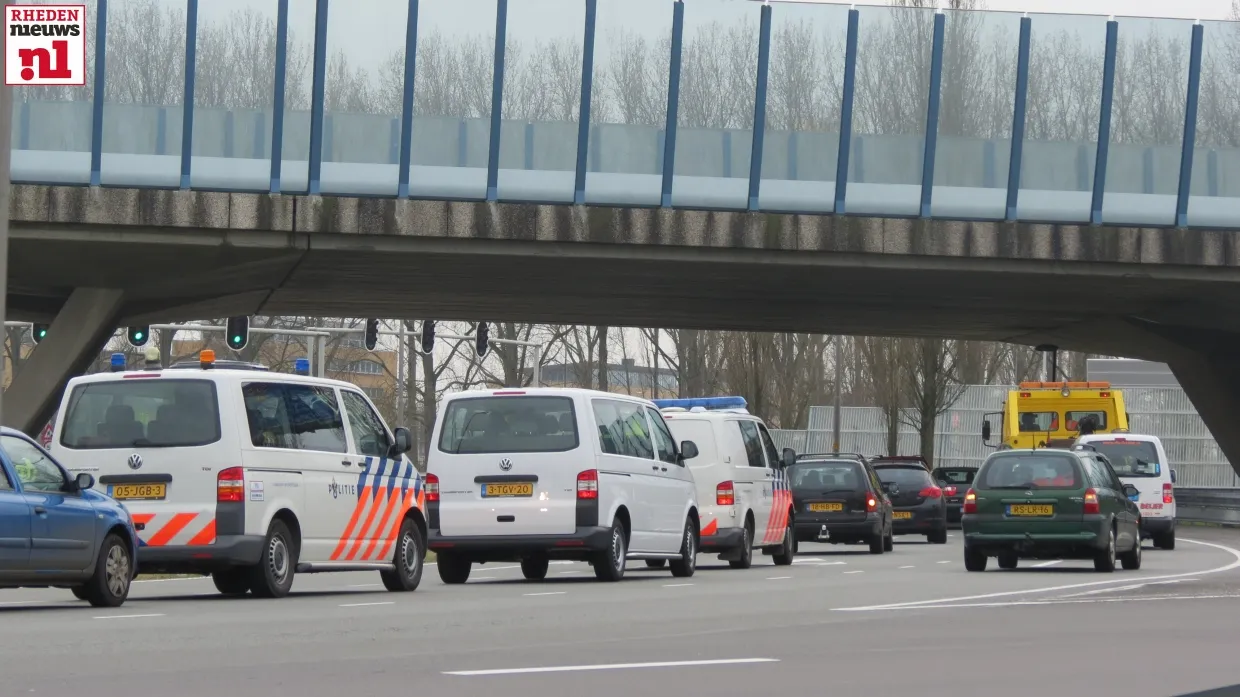 u3g5doso6w2z77omxbaukf3hs 2014 03 07 langzaam rijden actie velperbroek007