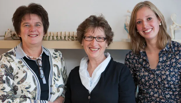 ue1yfhxihaolij8jsnp7hkaox foto jet betty fenna