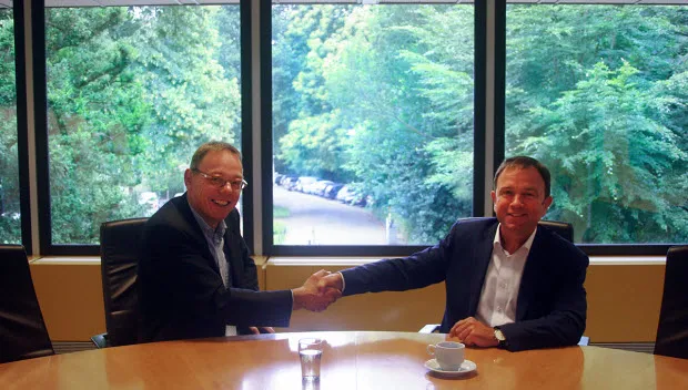 ue2lyzj7tjamu5x4mcpo2jl7y ondertekening nimmer dor