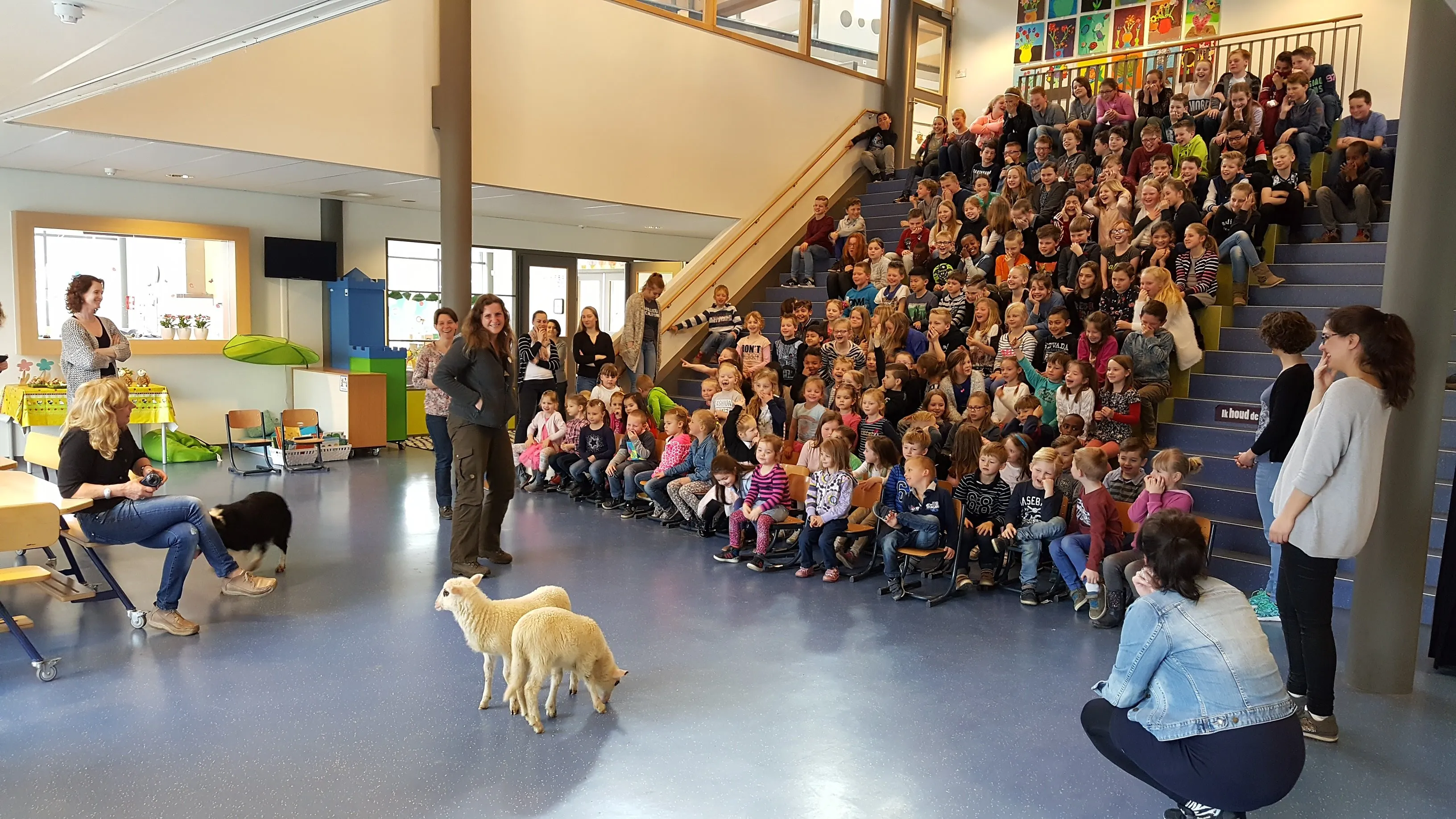 uitreiking cheque sponsorloop mauritius 2016 aan herder cynthia