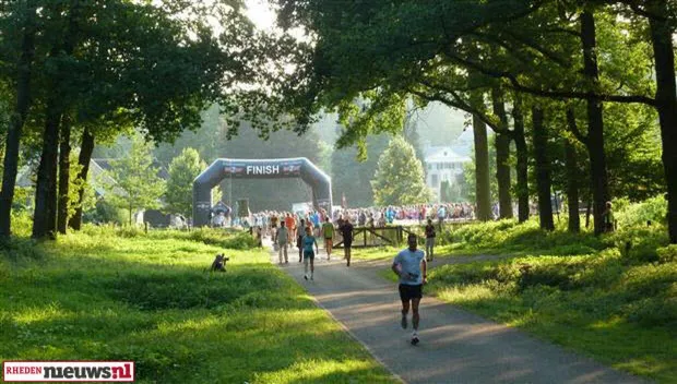 ukp46njzmz7wfn5qw99c5jeaj rozendaalseveldloop