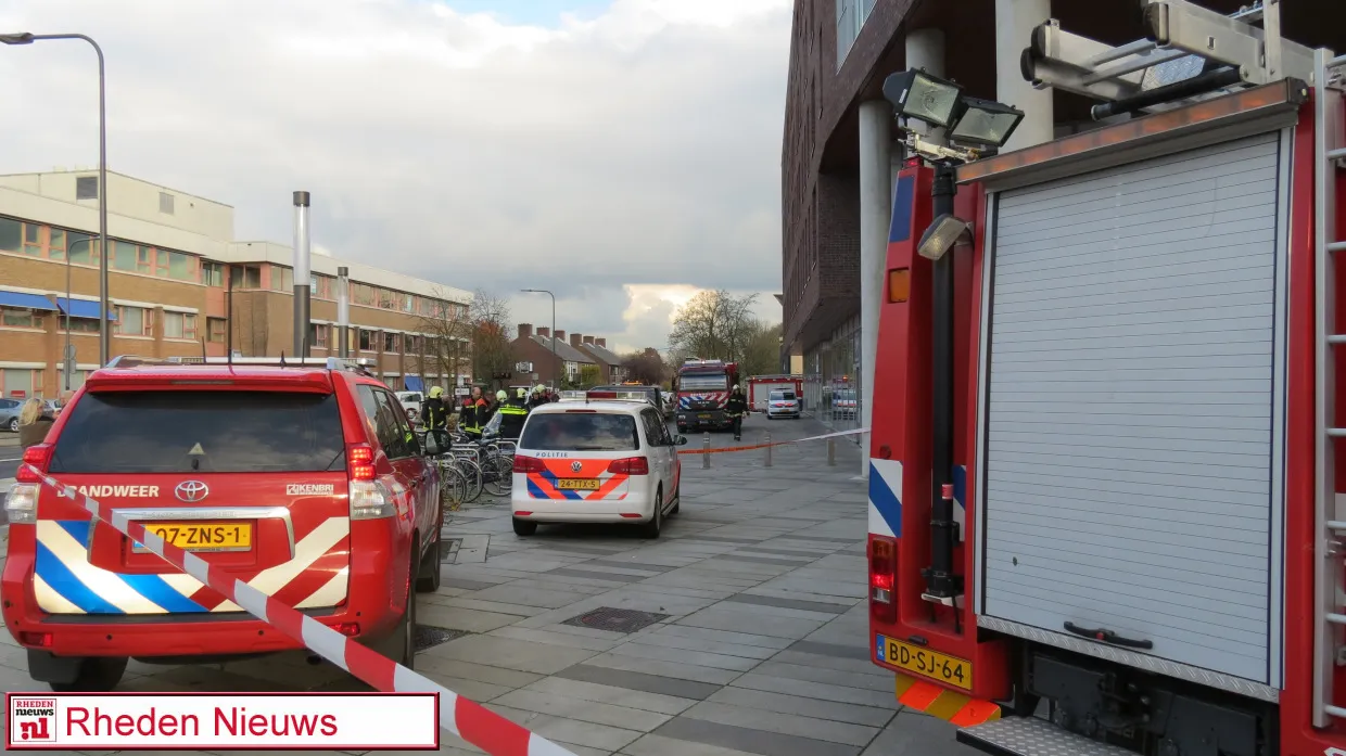 v0xu3qhpbc6ukyixzusrv5d76 2014 11 17 chemische lucht velp 003