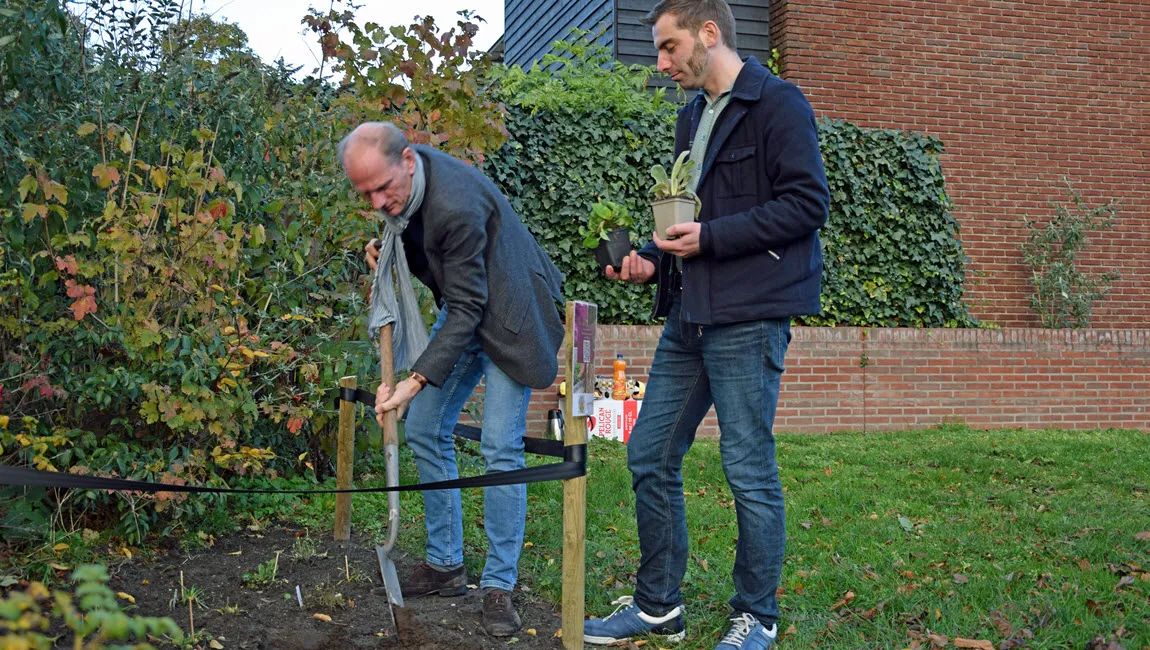 wethouders openen eerste nectarkroeg 1