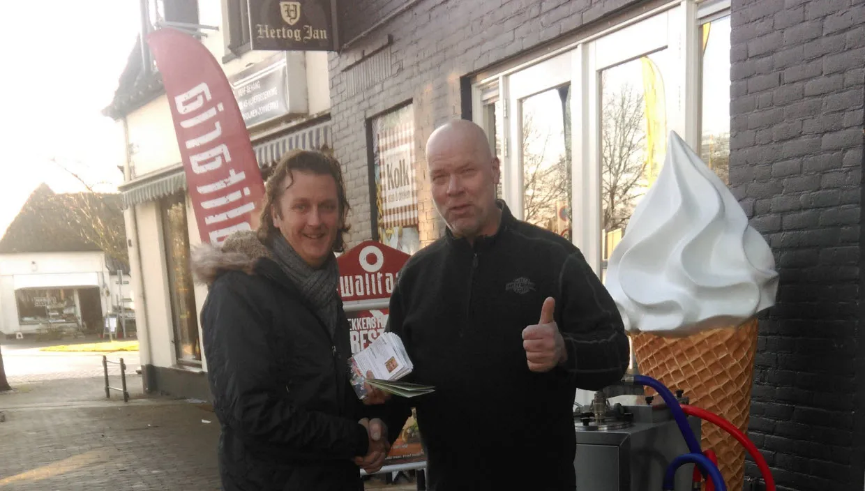 xcttp7saq1nu4dluurc9erfvn dorpsplein 6 12 14 001