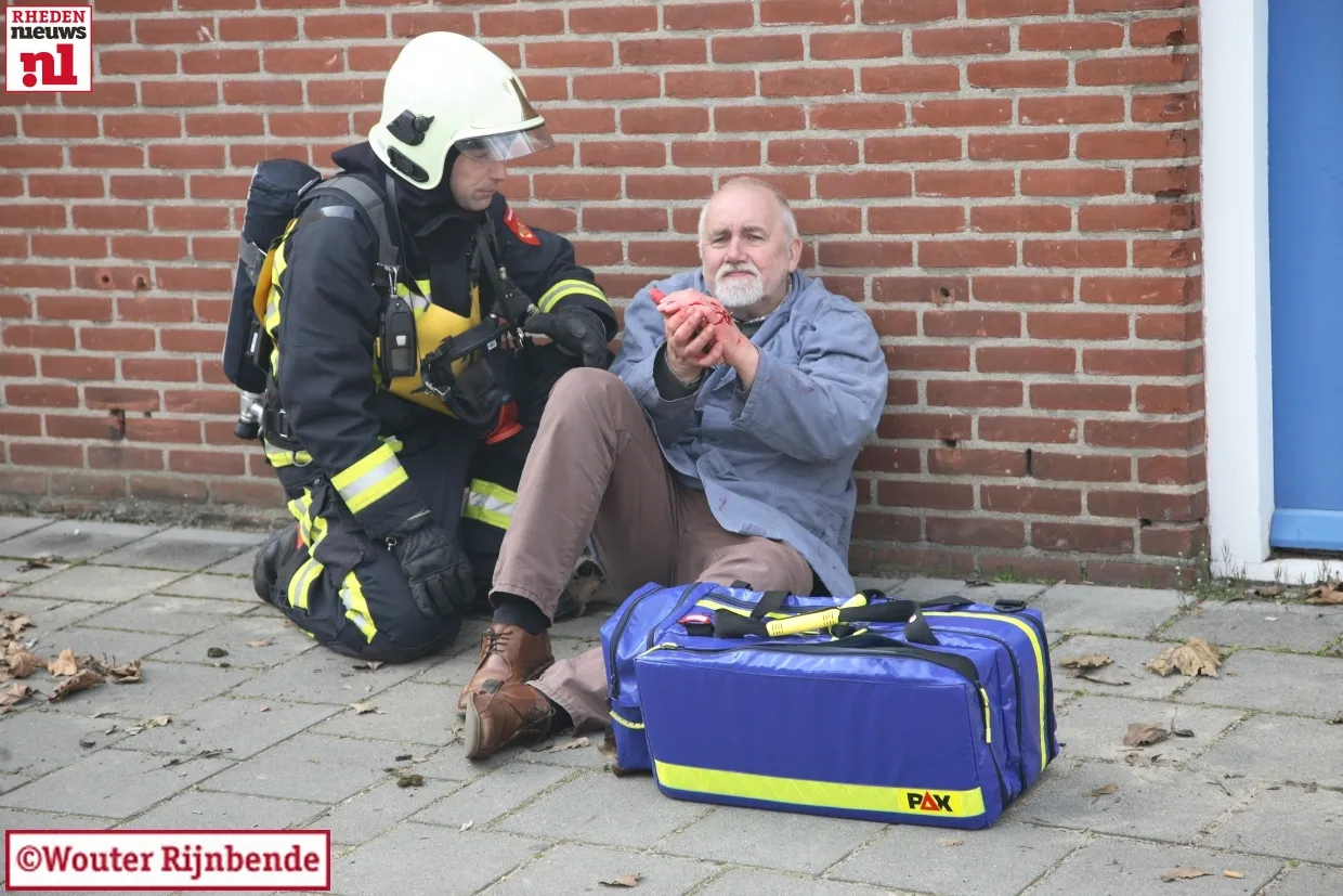 xg4lpgc17vfm7s4vs2ecixfia 2014 03 15 brandweerwedstrijden dieren wouter 001