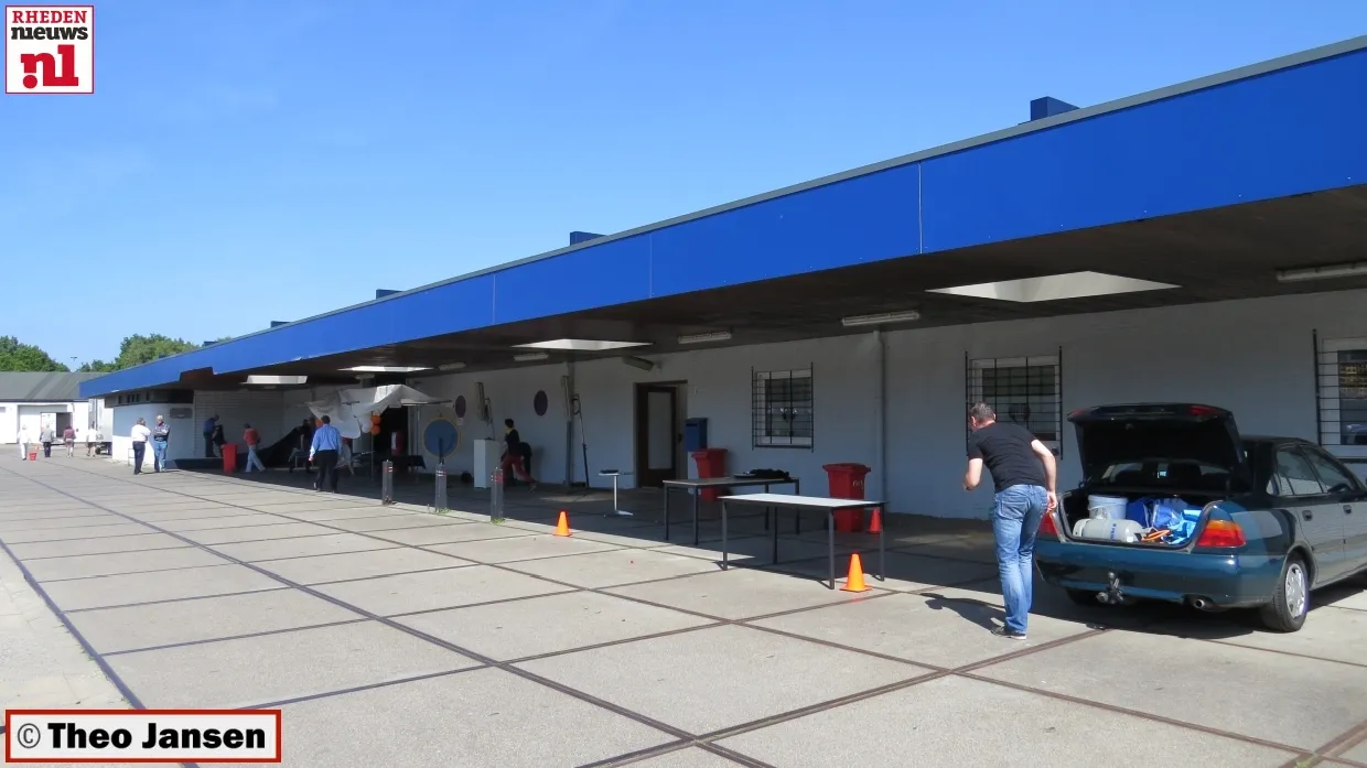 yjfbd5pt2j7xzok78yr0344v7 2014 05 17 opendag voedselbank arnhem 016