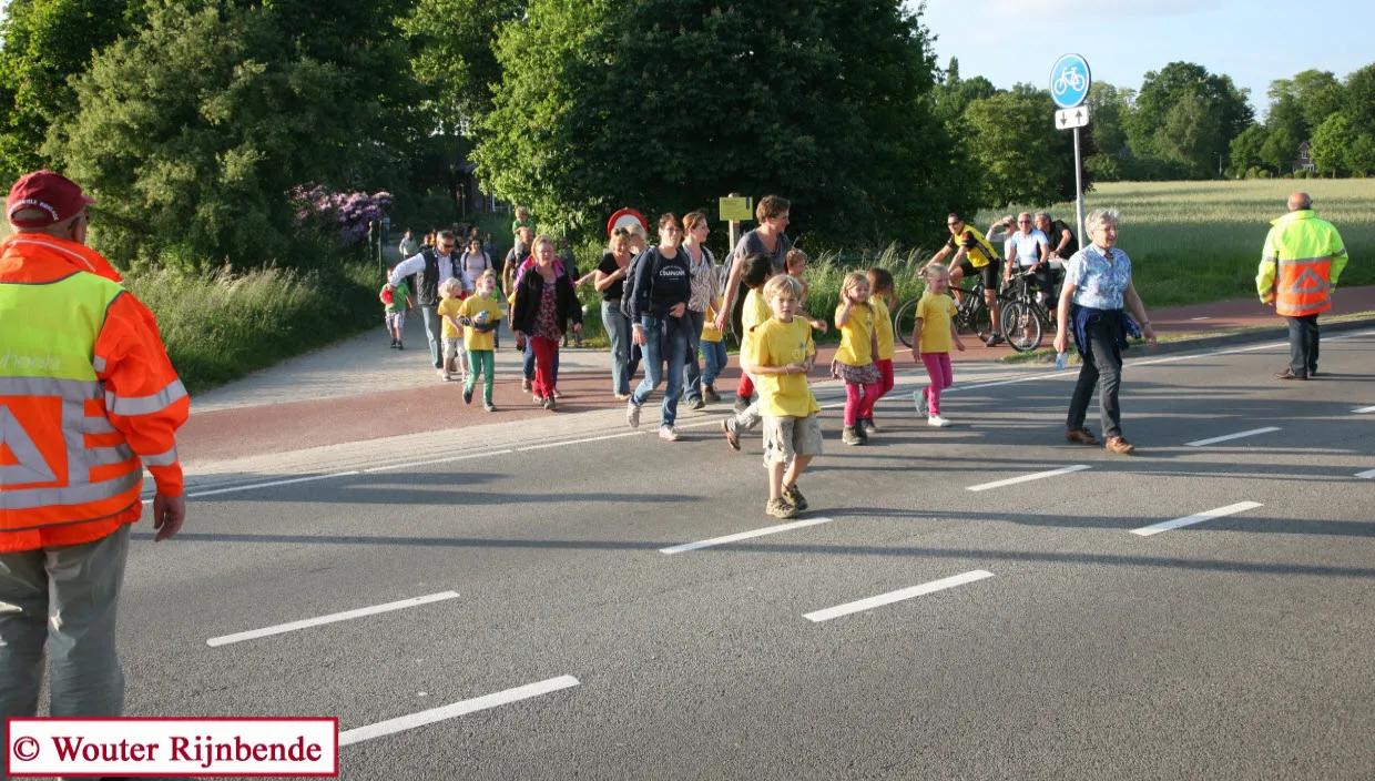 znbwkduwjsi38darkbzgeef9k av4rheden1