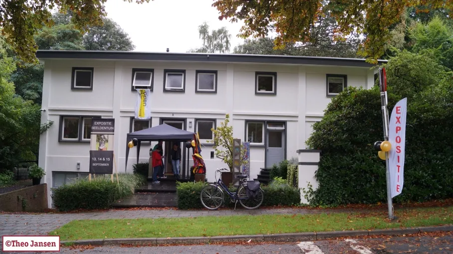 zvnxrn9fc69es29iqrlvm8kw5 rozehagen 2 001