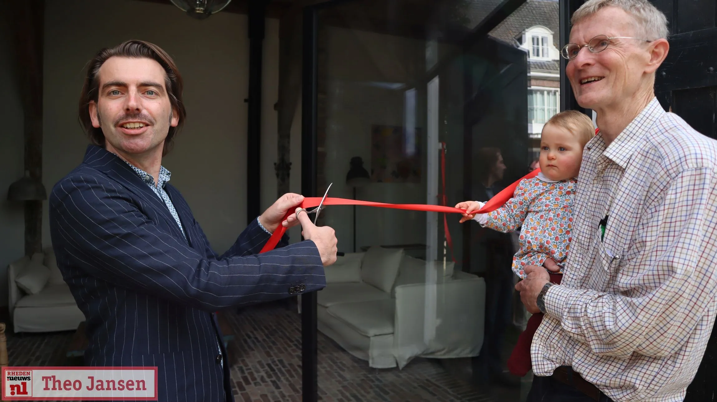 wethouder paul hofman opent gerenoveerd koetshuis op landgoed de bockhorst in spankeren 13 09 2024 1