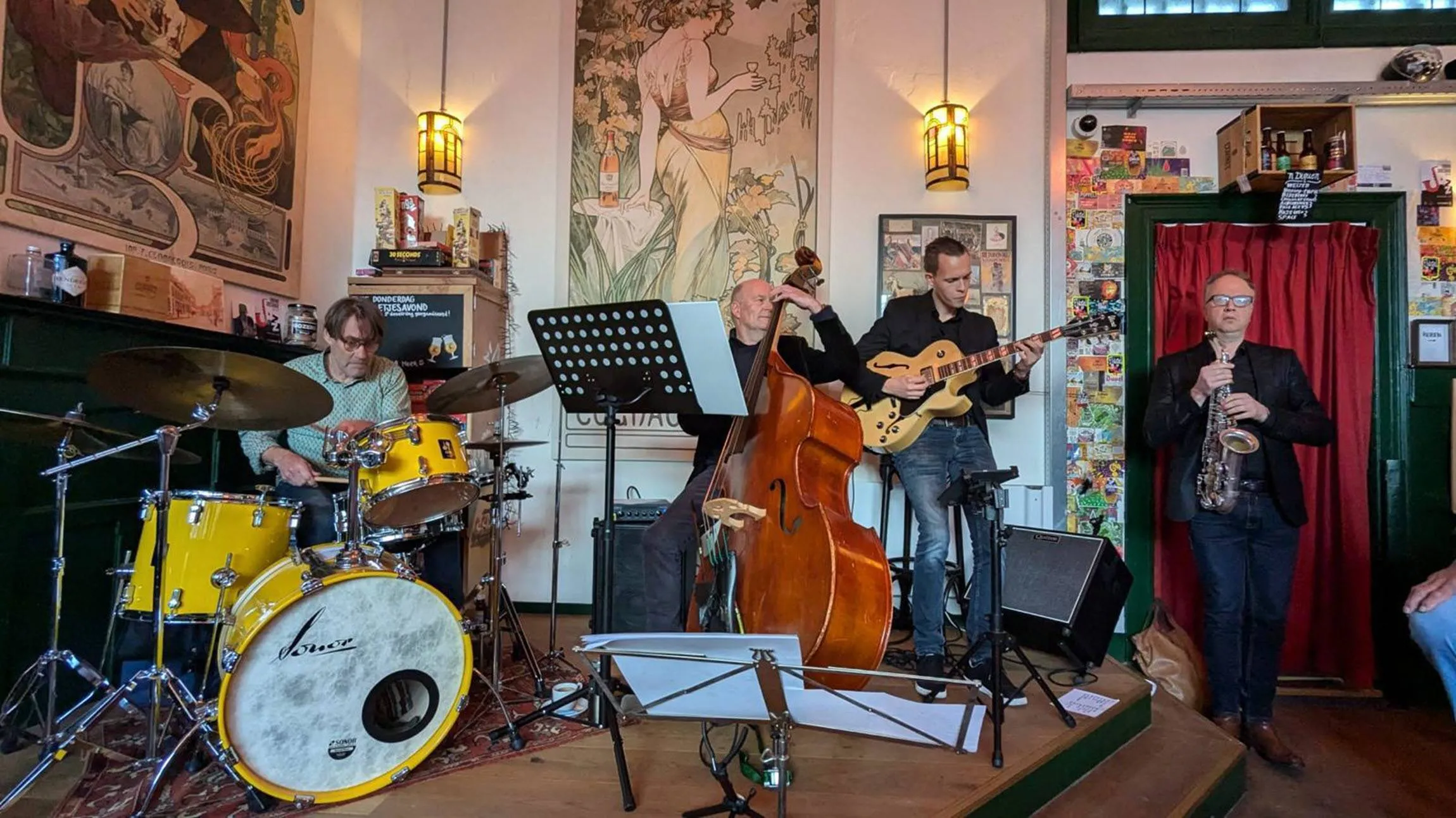 jazz met het marton mengerink trio in laag soeren