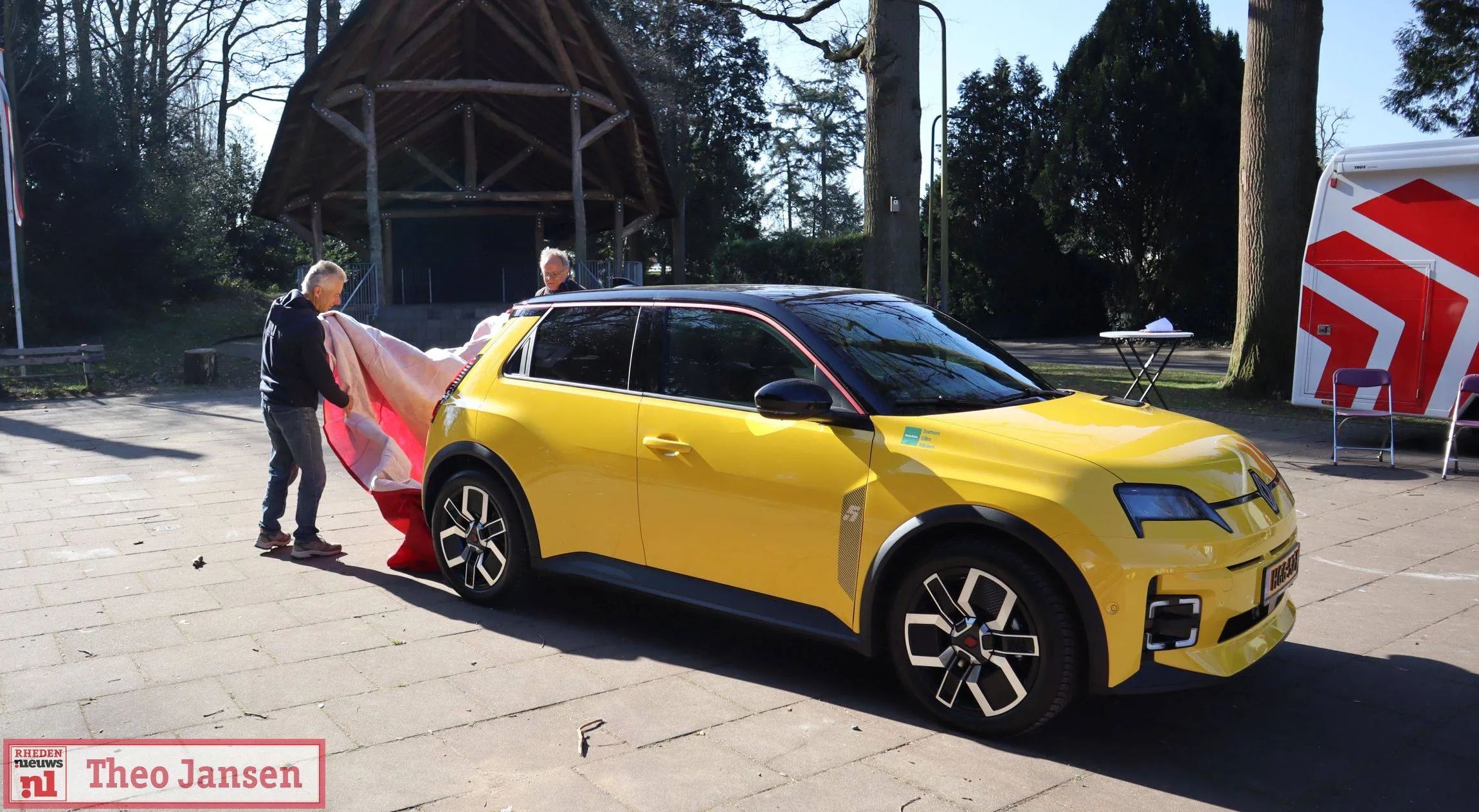 primeur in ellecom eerste renault 5 e tech als deelauto gepresenteerd 05 04 2025 1