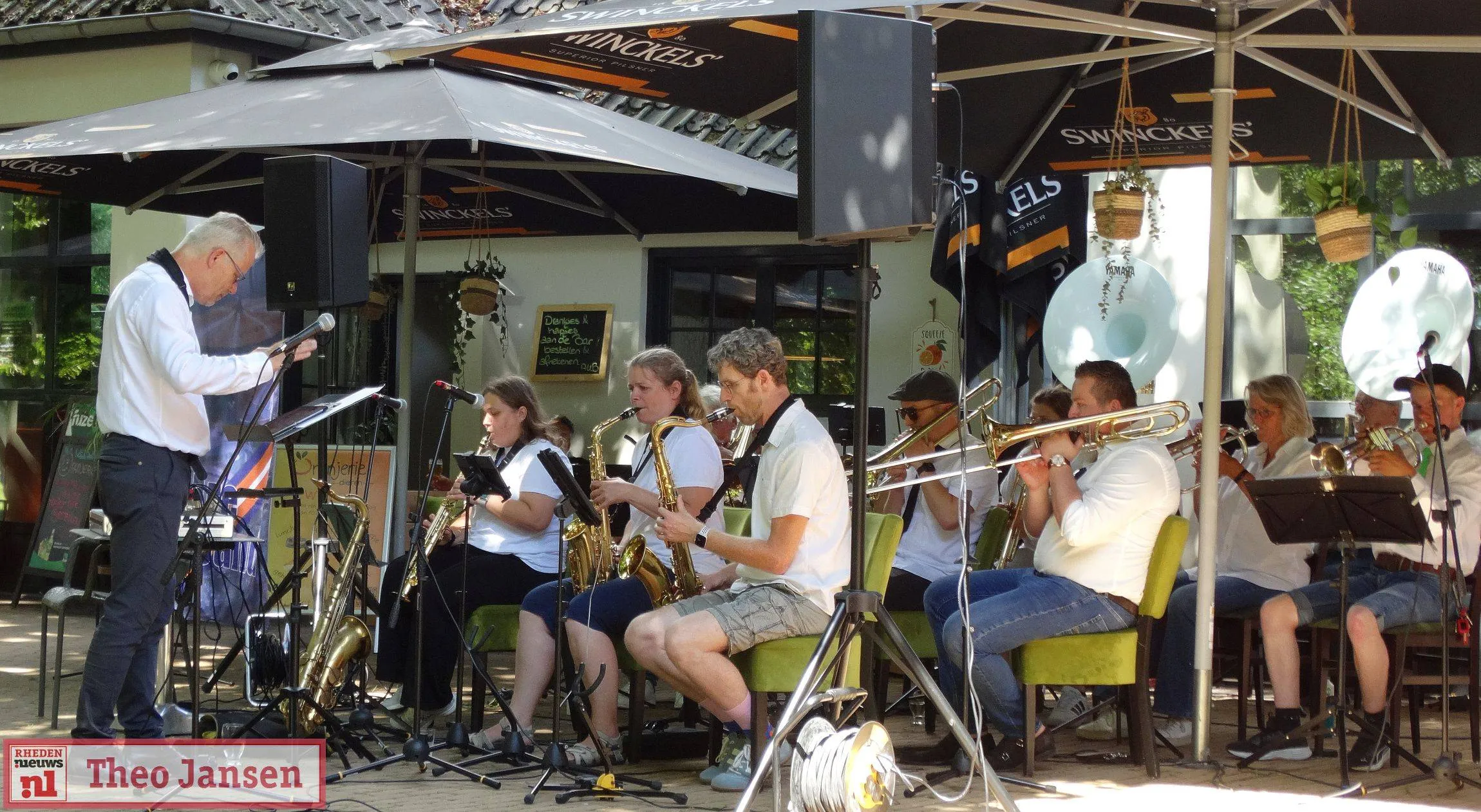 gelreband trakteert dieren op muzikaal jubileumconcert in carolinapark 28 06 2025 1
