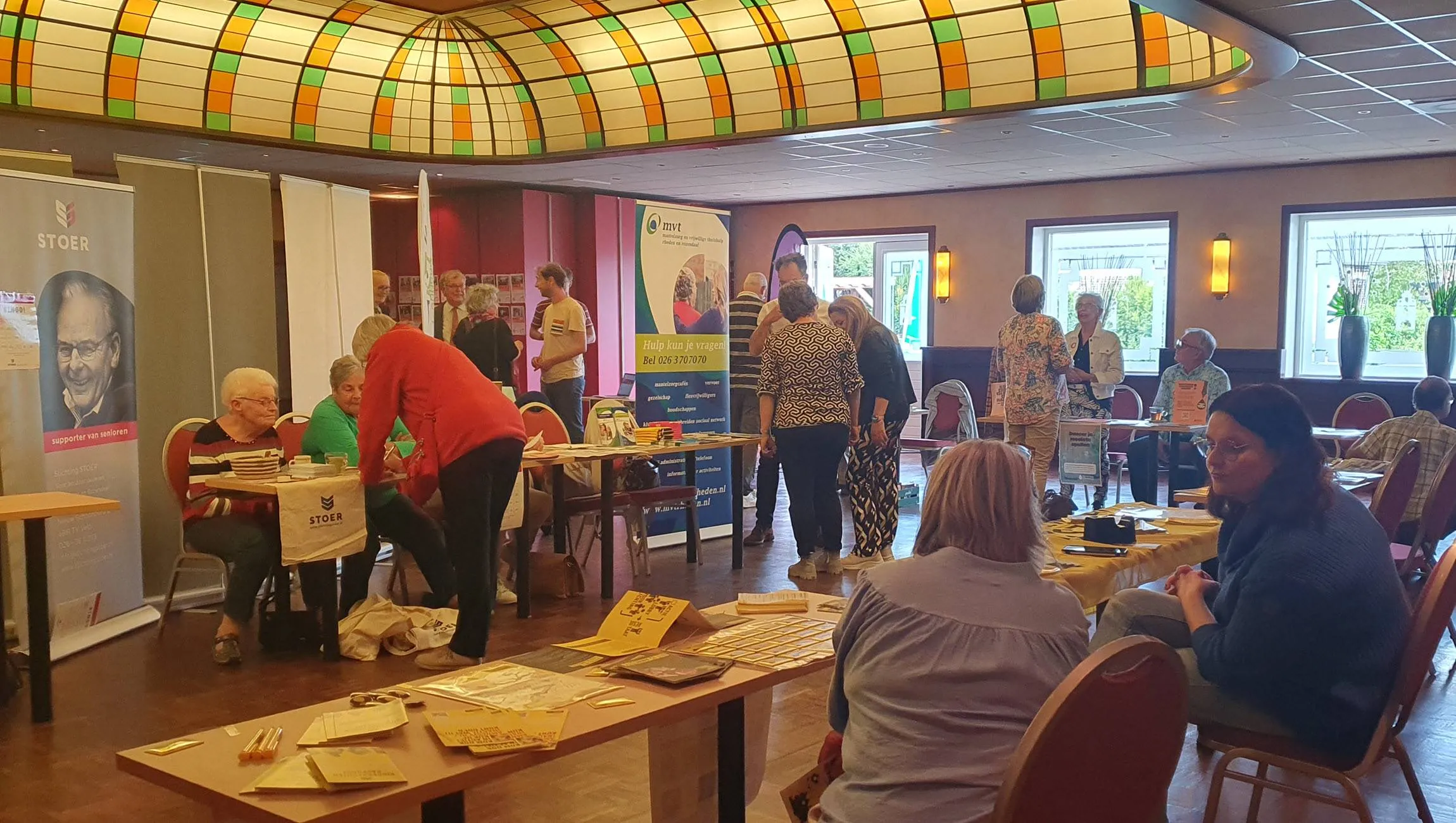 Activiteiten- & Vrijwilligersmarkt - Netwerk Informele Ondersteuning