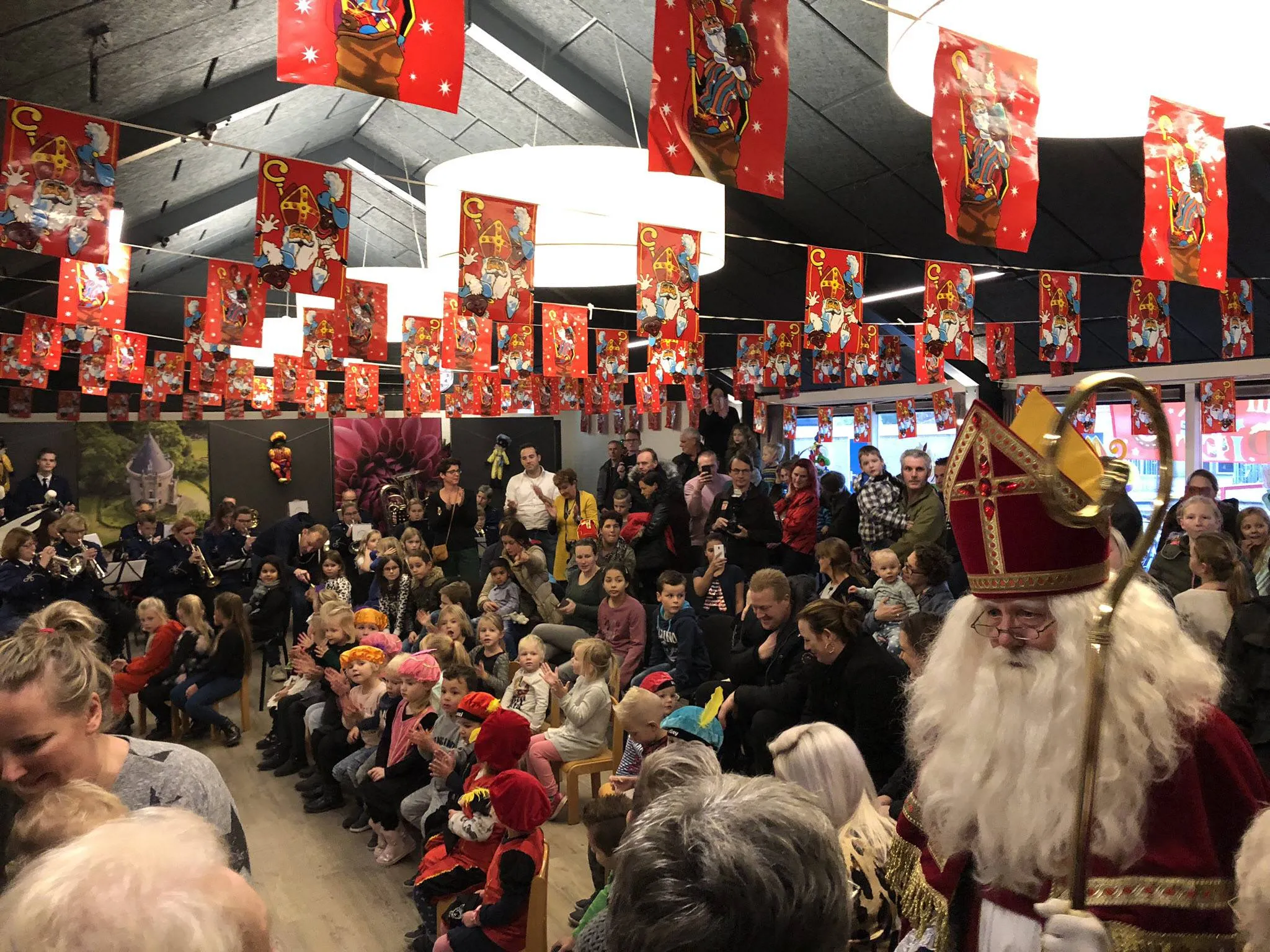 Sinterklaas - Stichting Dorpshuis Spankeren