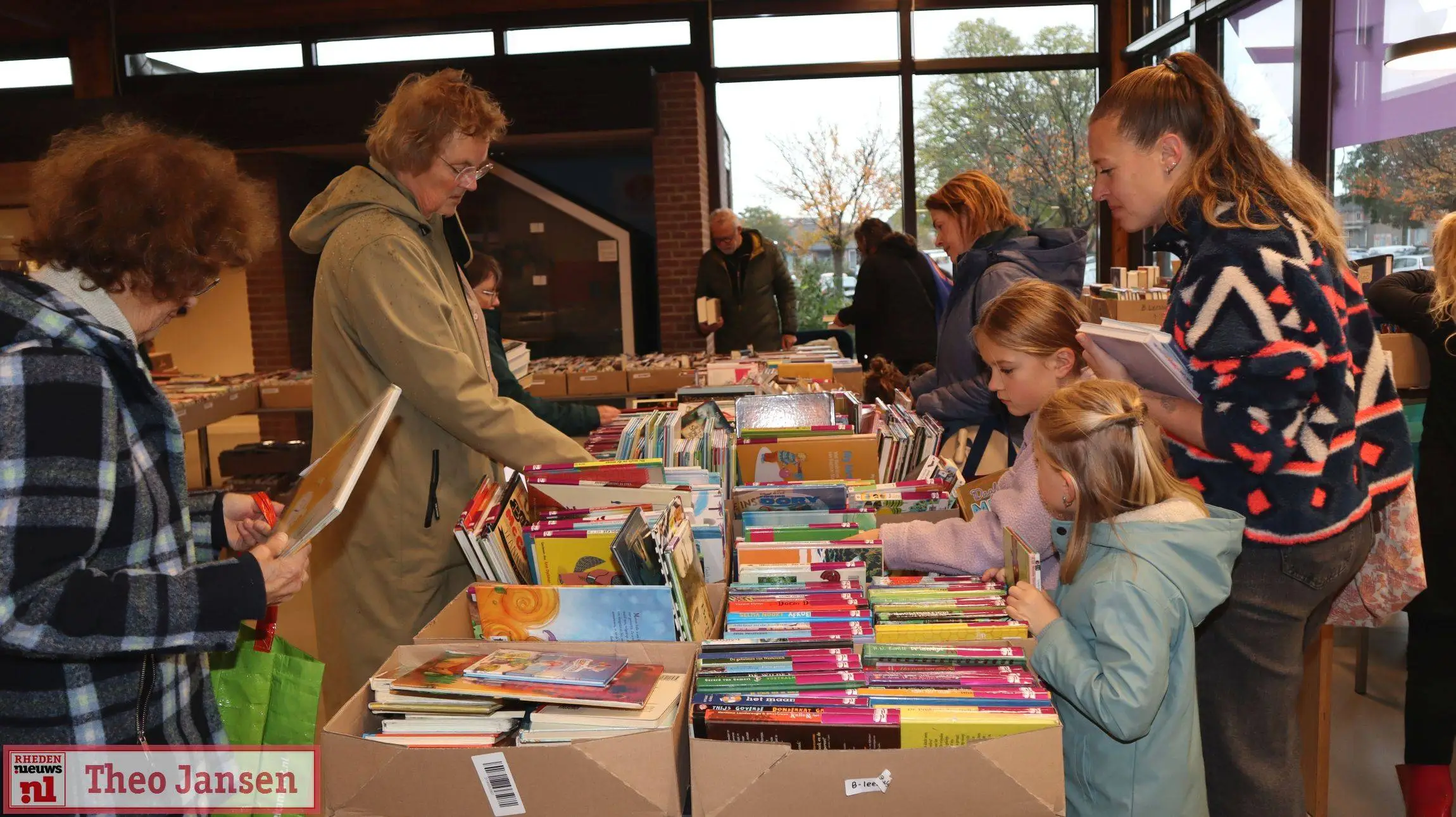Koesterboekenmarkt Zoomerij Dieren 2025 (4)