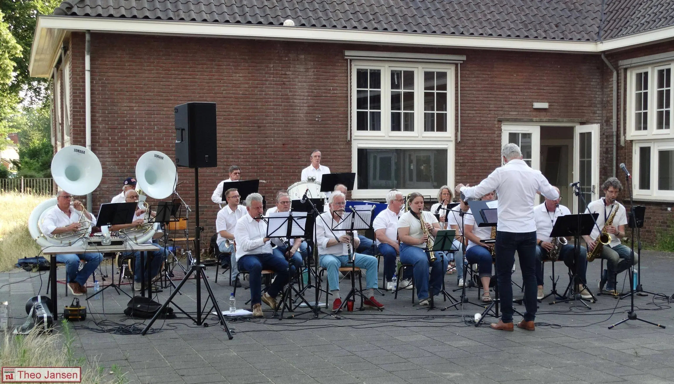 Geslaagd zomerconcert van De Gelreband in Stenfert 9-7-26 (2)