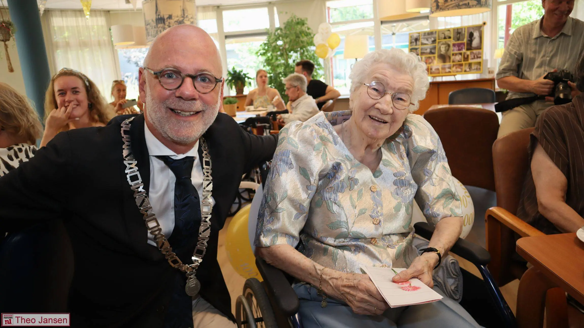 Mevrouw Wekking-Leenen viert honderdste verjaardag in Dieren 14-7-2026 (3)