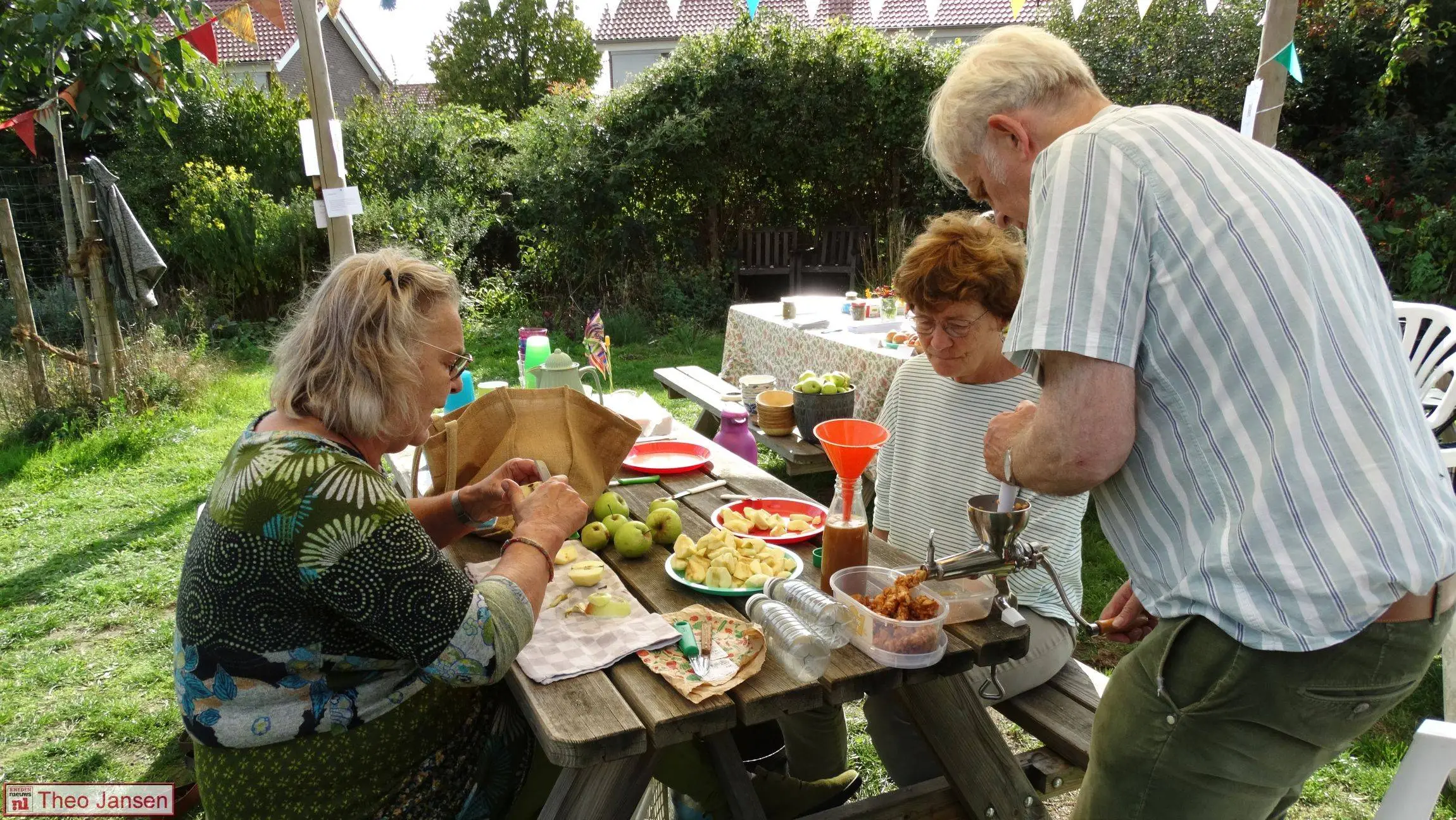 Oogstfeest in Dorpstuin Rheden sluit zomer smakelijk af 26-9-2026 (11)