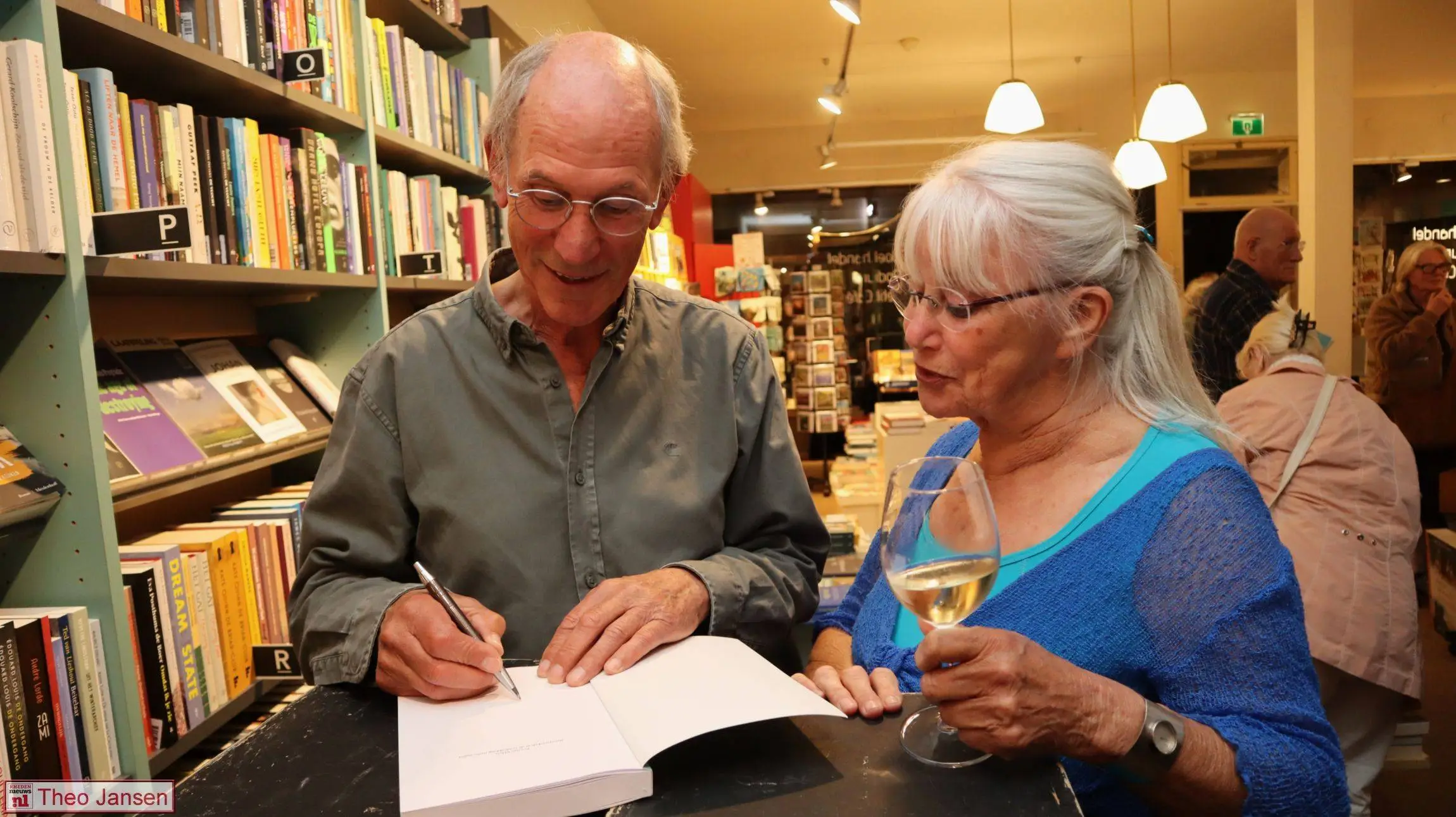 Renie Hesseling presenteert ‘Roerige tijden’ over verdwenen buurtwinkels in Velp 25-9-2026 (23)