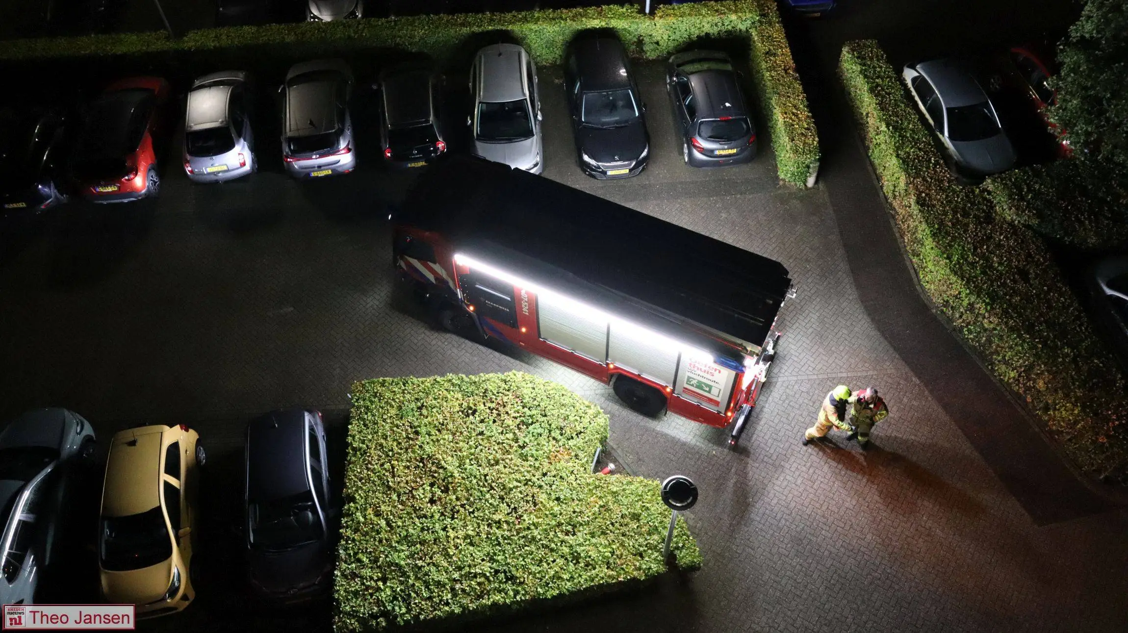 Brandweeroefening in De Ulenpas in Velp bewoners geëvacueerd uit torenflat 13-10-2026 (1)