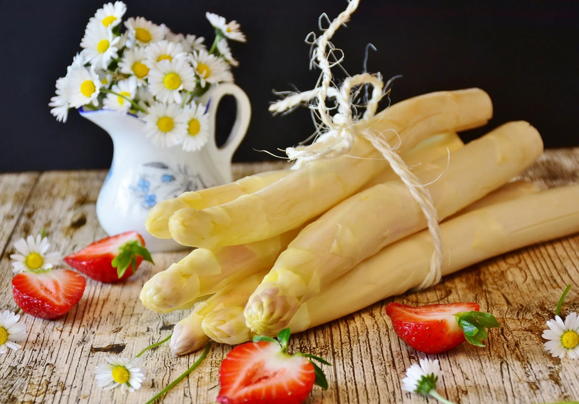 asparagus 3352397 1920
