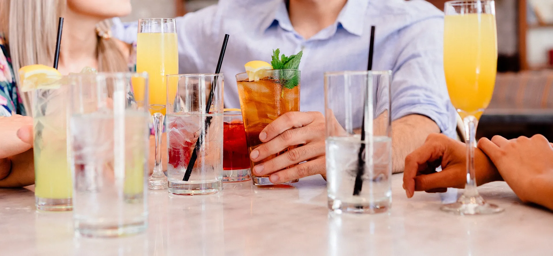 cocktails 1149171 1920