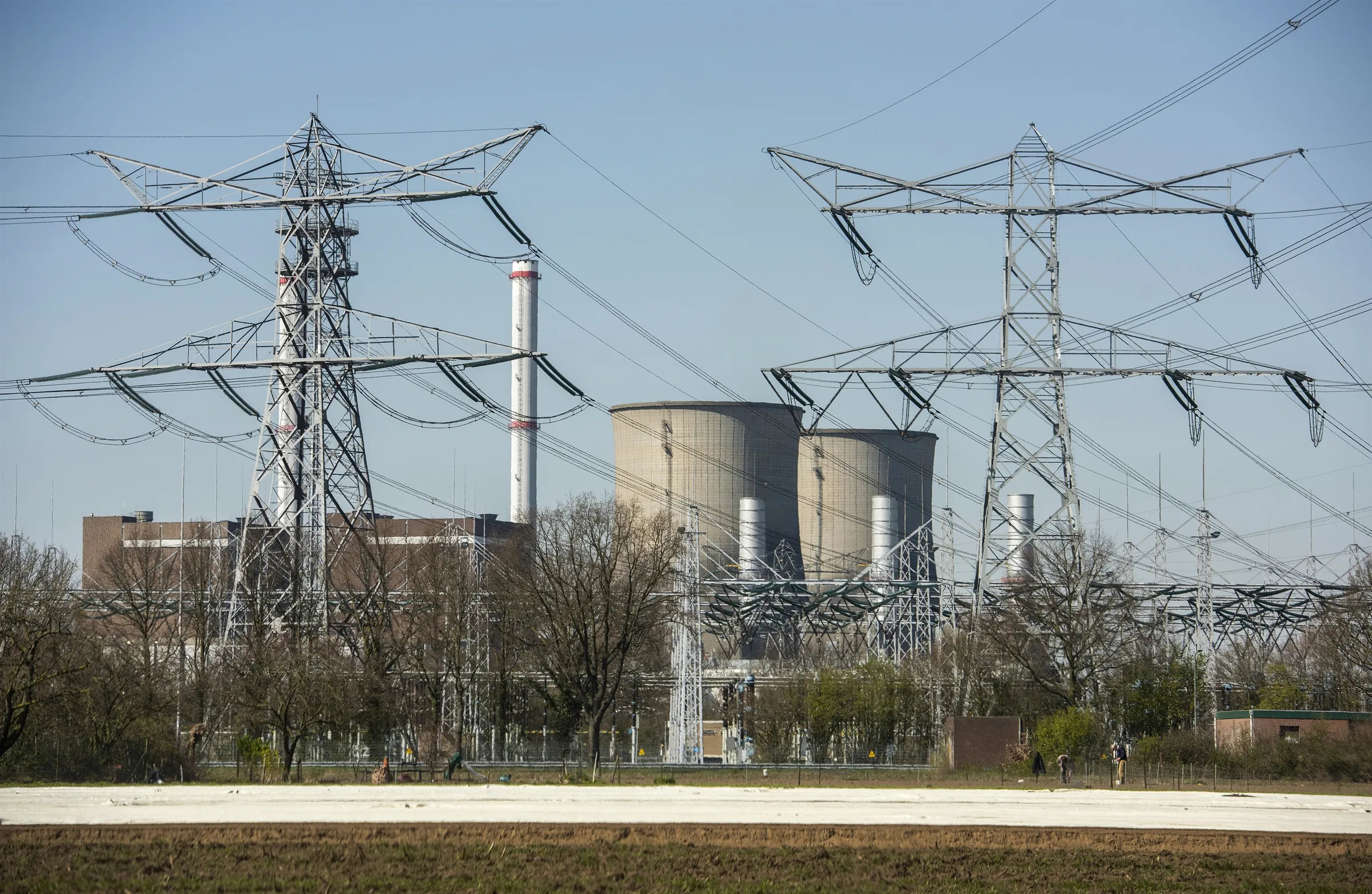 hoogspanningsmast van de clauscentrale