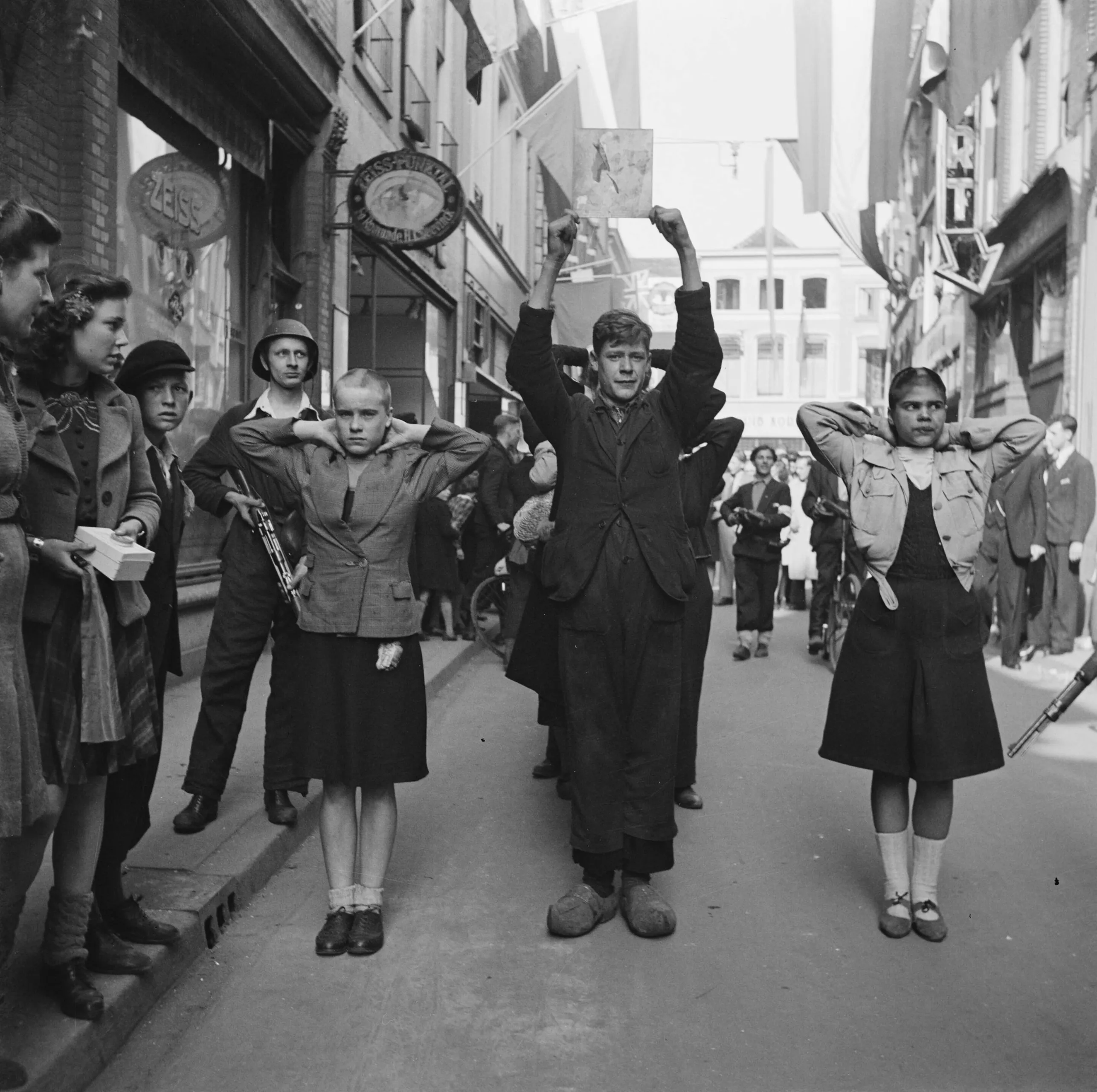 moffenmeiden 02 nationaal archief