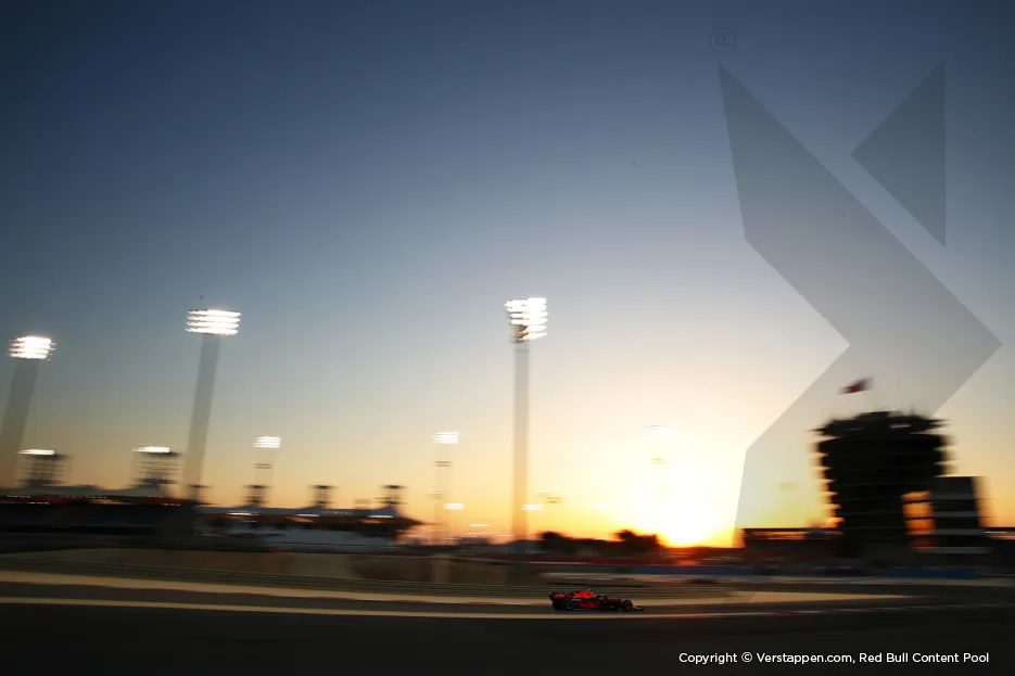 si202103140325 hires jpeg 24bit rgb 18b